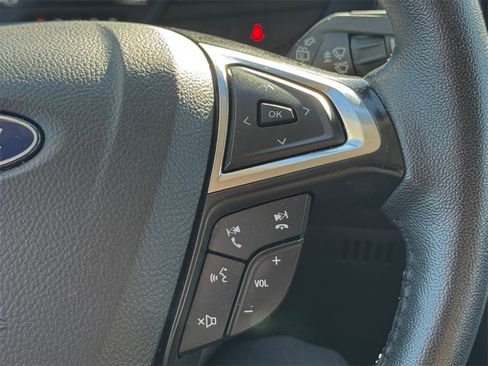 Certified 2024 Ford Edge SEL image 22