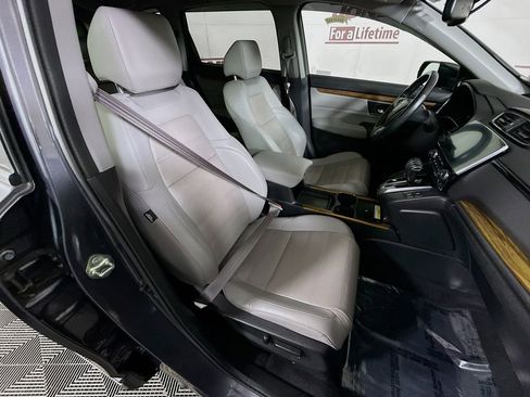Used 2020 Honda CR-V Touring image 33