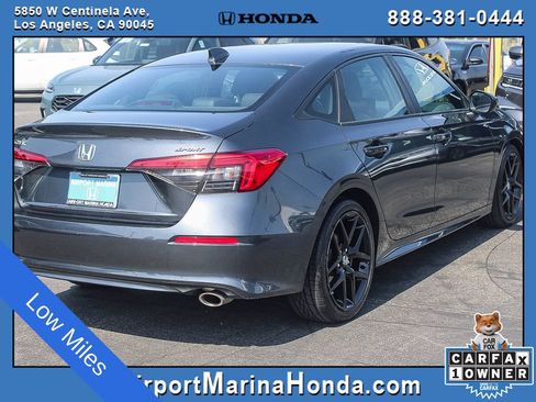 Used 2023 Honda Civic Sport image 11