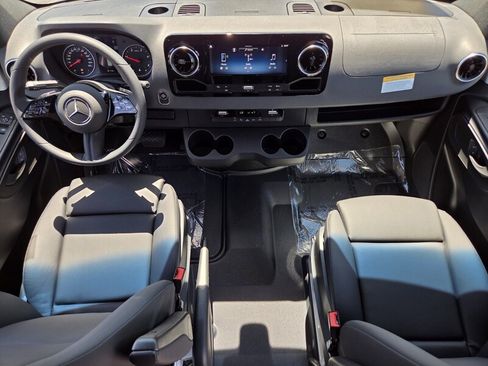 New 2026 Mercedes-Benz Sprinter 3500 image 17