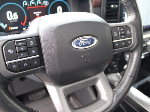 Used 2022 Ford F150 Lariat w/ Equipment Group 502A High image 10