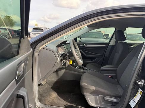 Used 2019 Volkswagen Jetta S FWD image 18