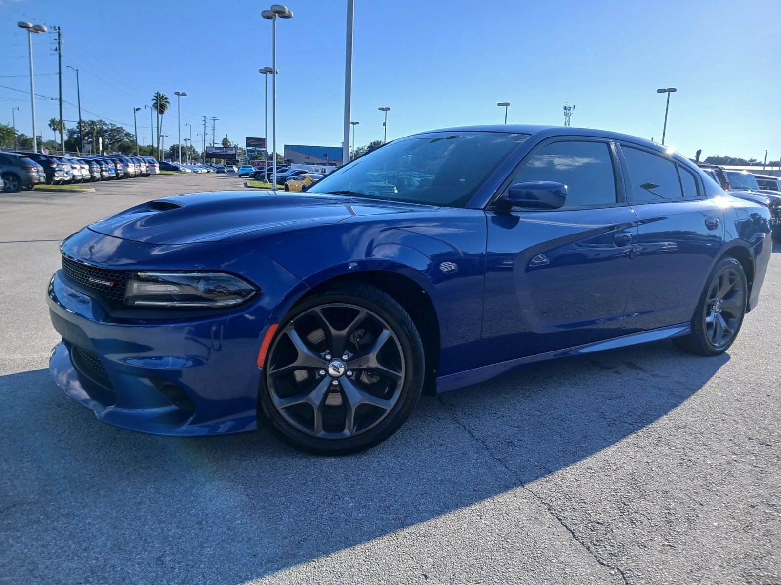 Used 2019 Dodge Charger GT RWD image 4