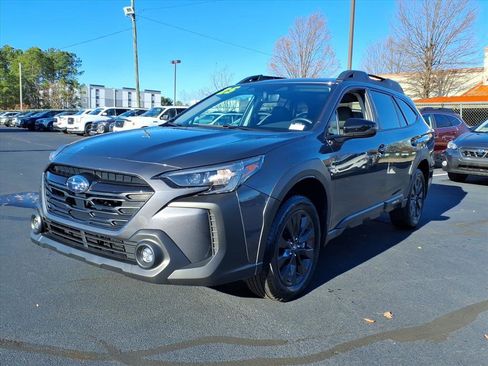 Certified 2025 Subaru Outback Onyx Edition w/ Popular Package #2 image 3