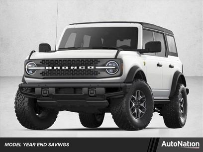 New 2025 Ford Bronco Badlands w/ Black Appearance Package