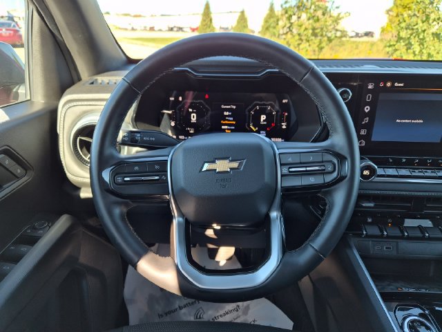Used 2024 Chevrolet Colorado LT w/ LT Convenience Package II AWD/4WD image 18