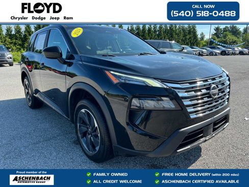 Used 2024 Nissan Rogue SV FWD image 1