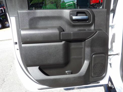 Used 2025 Chevrolet Silverado 3500 W/T w/ WT/CX Safety Package AWD/4WD image 30