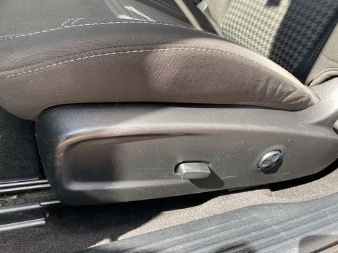 Used 2021 Dodge Challenger SXT image 20