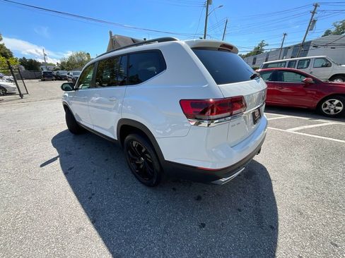 Used 2022 Volkswagen Atlas SE image 4