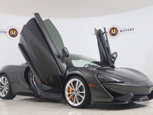Used 2020 McLaren 570S Coupe RWD image 25