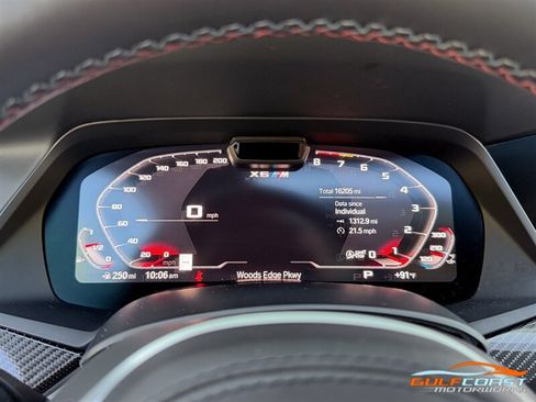 Used 2020 BMW X6 M Competition AWD/4WD image 13