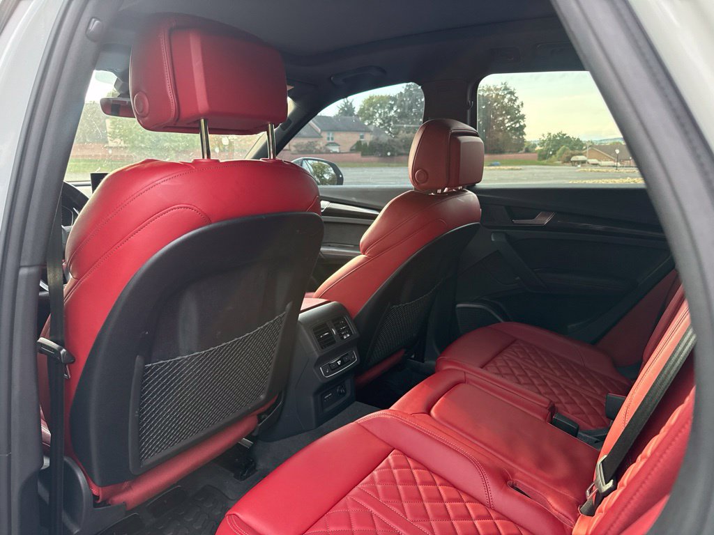 Used 2023 Audi SQ5 Prestige w/ Prestige Package AWD/4WD image 23