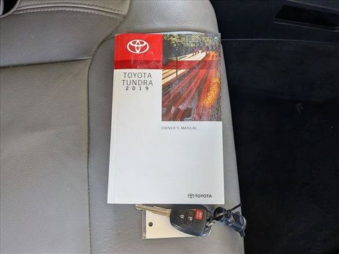 Used 2019 Toyota Tundra Limited AWD/4WD image 22