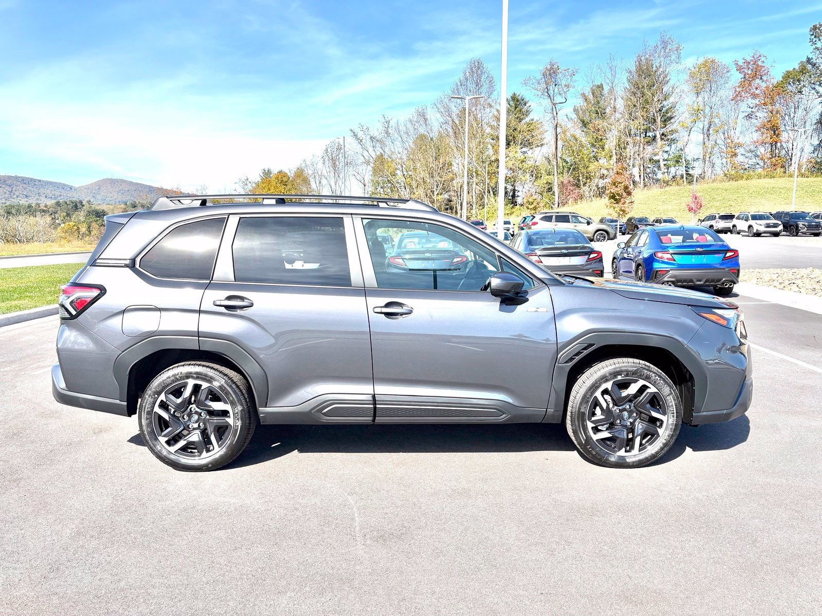 New 2026 Subaru Forester Premium AWD/4WD image 6