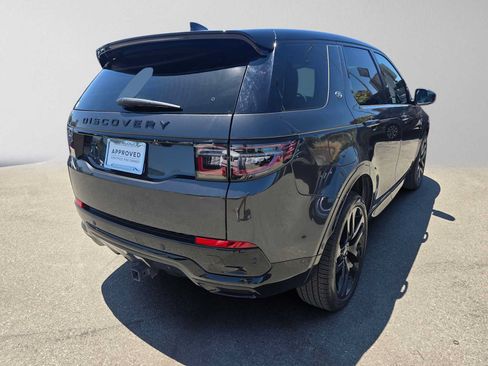 Used 2025 Land Rover Discovery Sport Dynamic SE AWD/4WD image 5