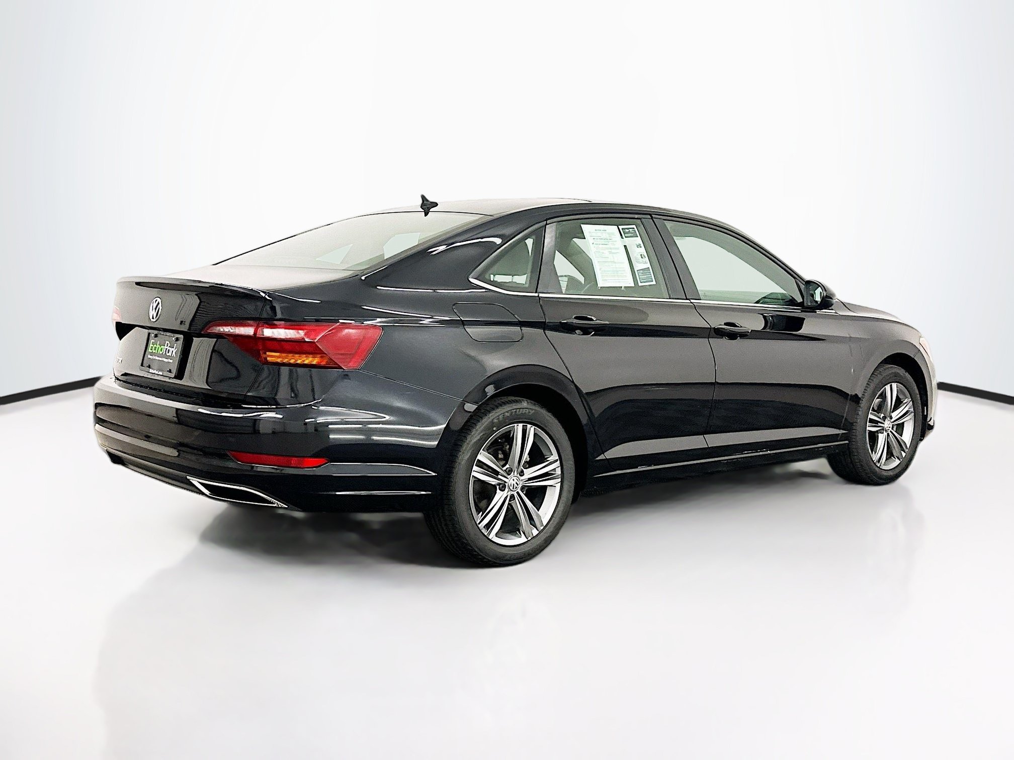 Used 2019 Volkswagen Jetta R-Line FWD image 9