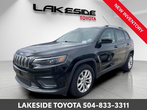 Used 2020 Jeep Cherokee Latitude image 3