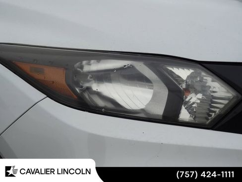 Used 2016 Honda HR-V LX image 15