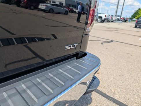 Used 2018 GMC Sierra 1500 SLT AWD/4WD image 28