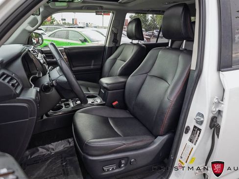 Used 2016 Toyota 4Runner Trail Premium AWD/4WD image 19