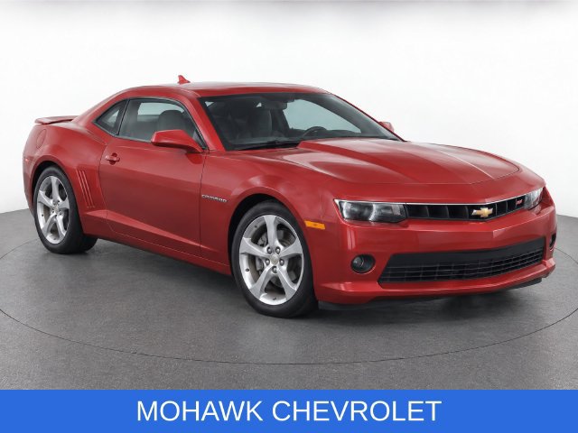 Used 2015 Chevrolet Camaro LT w/ RS Package RWD image 2
