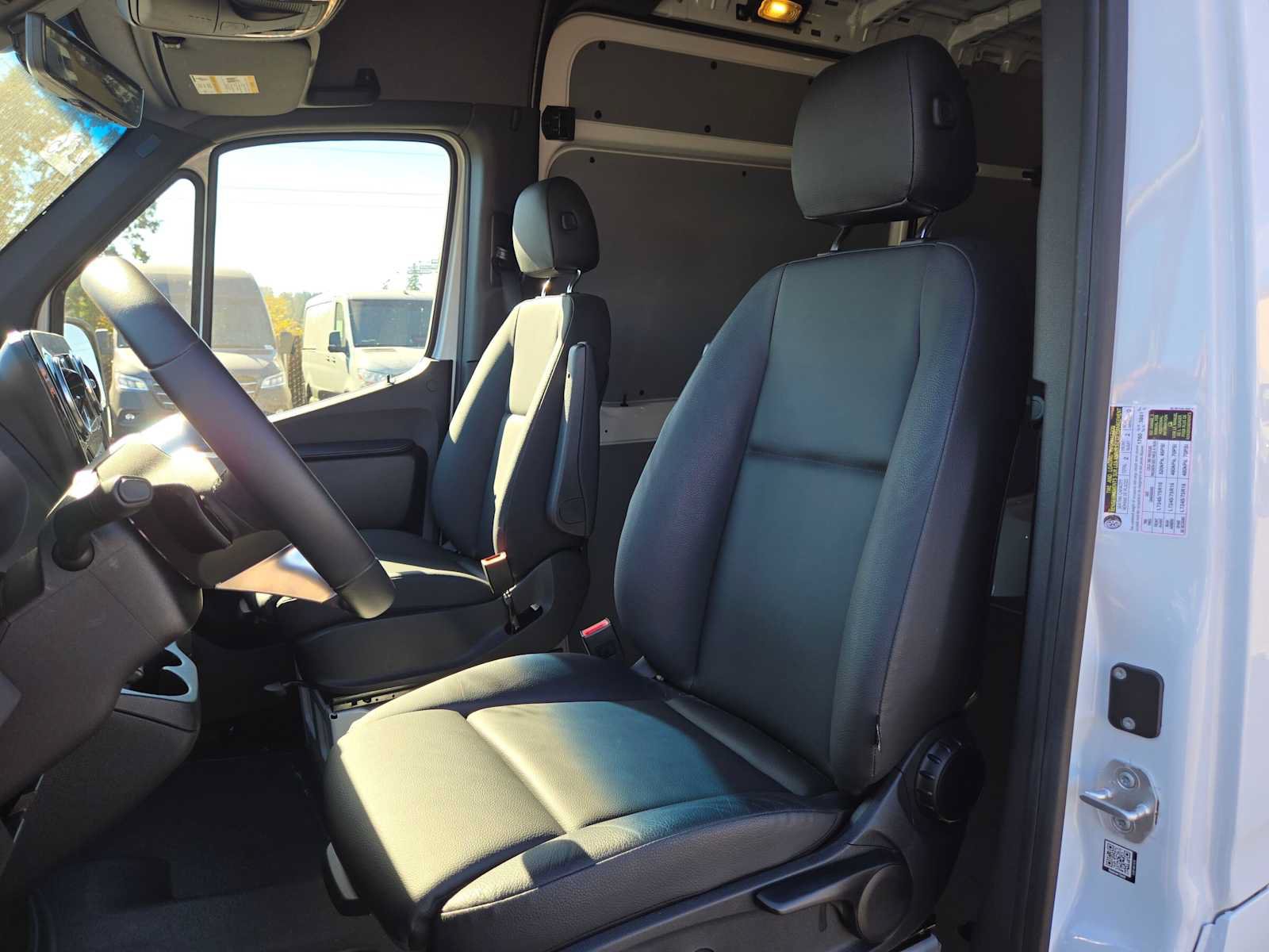 Used 2026 Mercedes-Benz Sprinter 2500 image 22