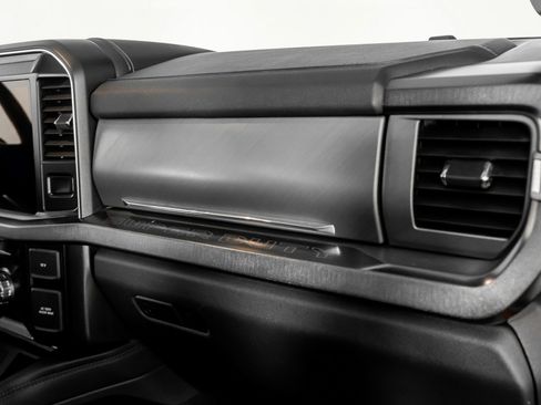 Used 2025 Ford F250 Platinum image 51