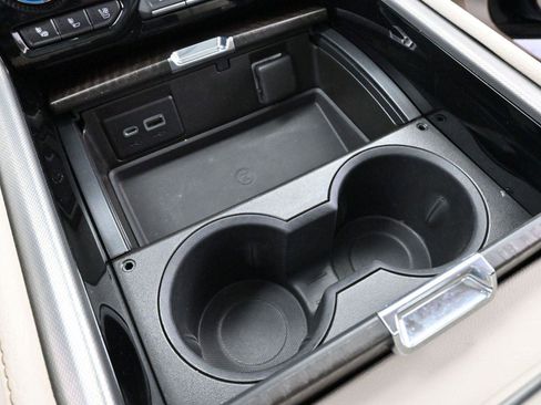 Used 2022 GMC Yukon Denali image 29