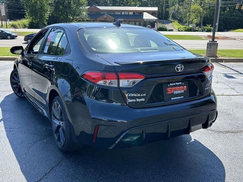 New 2026 Toyota Corolla SE w/ SE Premium Package FWD image 5