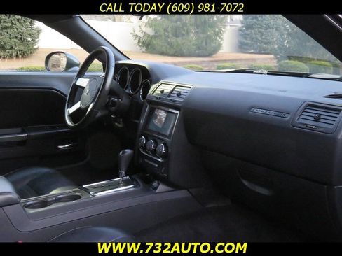 Used 2009 Dodge Challenger R/T image 6