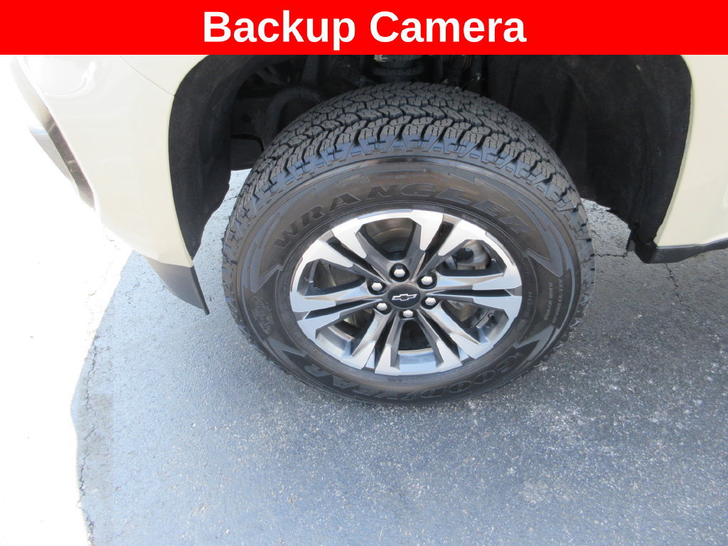 Used 2022 Chevrolet Colorado Z71 w/ Safety Package AWD/4WD image 15