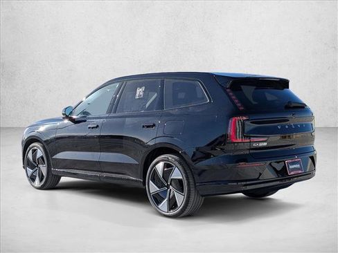 New 2025 Volvo EX90 Ultra image 9