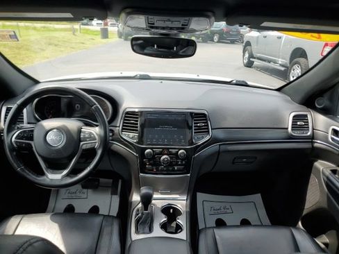 Used 2022 Jeep Grand Cherokee Limited AWD/4WD image 17