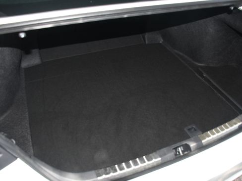 Used 2025 Toyota Camry LE image 18