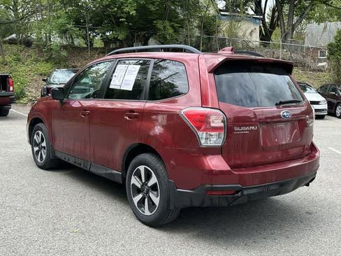 Used 2017 Subaru Forester 2.5i Premium AWD/4WD image 20