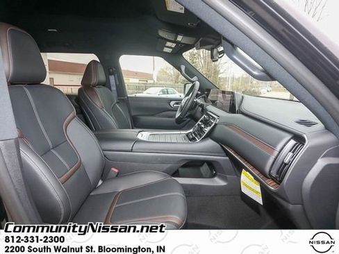 New 2025 Nissan Armada SL w/ Captain's Chari Seat Package image 17
