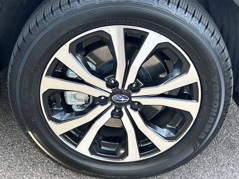 Used 2021 Subaru Forester Limited w/ Popular Package #3 image 7