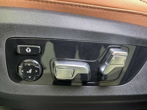 Used 2026 BMW X5 M60i AWD/4WD image 13