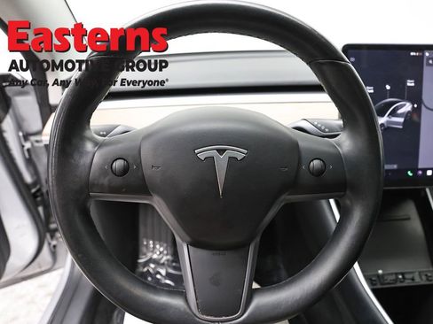 Used 2018 Tesla Model 3 Long Range AWD/4WD image 10