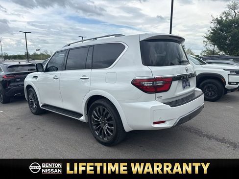 Used 2023 Nissan Armada Platinum w/ Captain's Chairs Package image 5