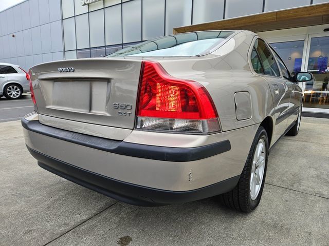 Used 2002 Volvo S60 2.4T FWD image 5