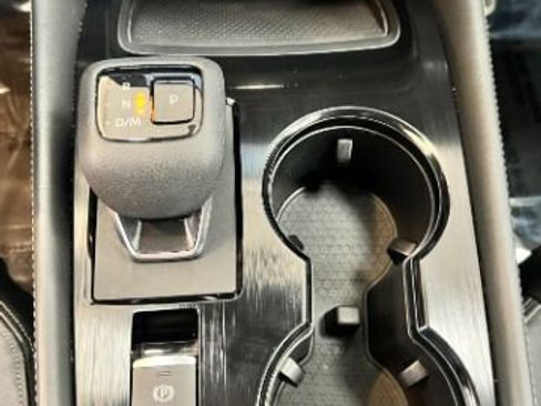 Used 2021 Nissan Rogue SL image 21