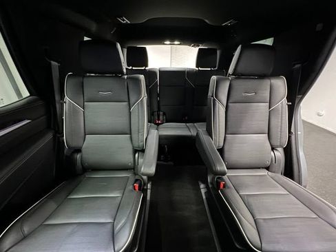 Certified 2026 Cadillac Escalade Luxury AWD/4WD image 20