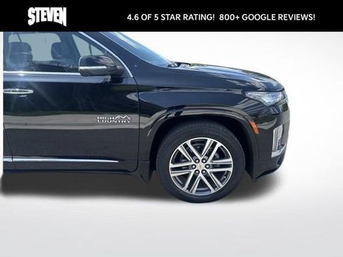 Used 2023 Chevrolet Traverse High Country w/ LPO, Floor Liner Package AWD/4WD image 10