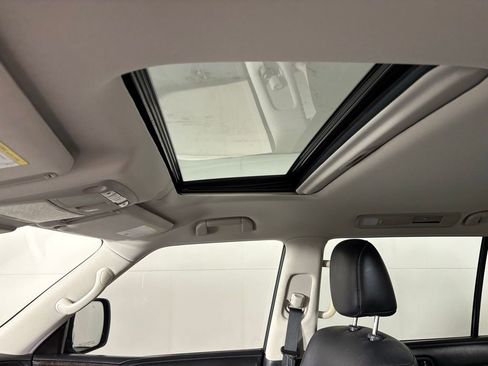 Used 2024 INFINITI QX80 Luxe image 37