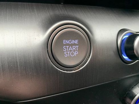 Used 2024 Hyundai Kona SE AWD/4WD image 25