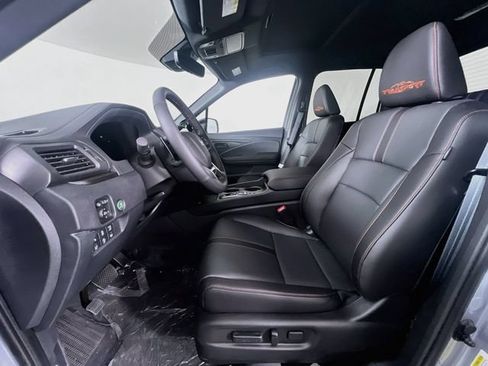 Certified 2025 Honda Ridgeline TrailSport+ image 23