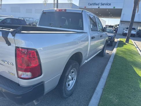 Used 2018 RAM 2500 Tradesman w/ Popular Equipment Group AWD/4WD image 4