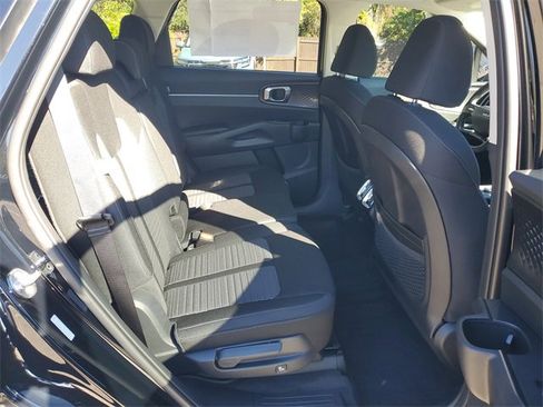 New 2026 Kia Sorento LX image 12